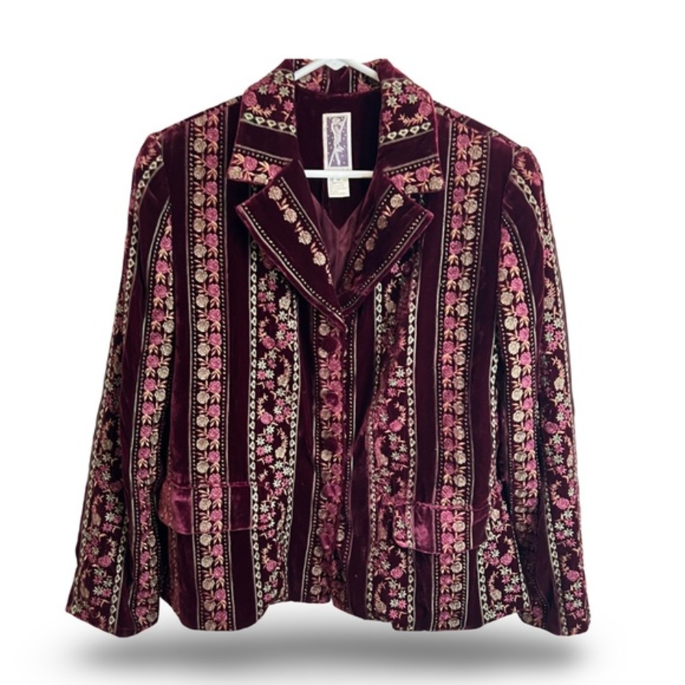 Floral Velvet Blazer